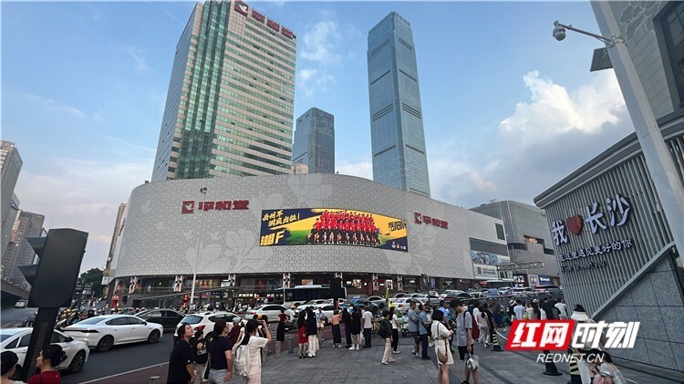 由参赛球员, AA, om