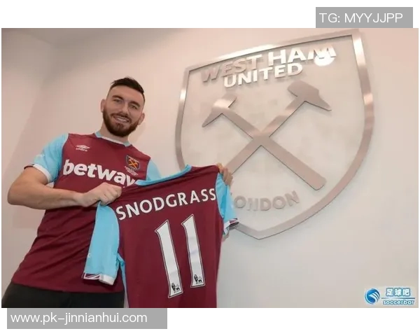 精彩足球星海报背景精选，展现运动激情与荣耀时刻的视觉盛宴